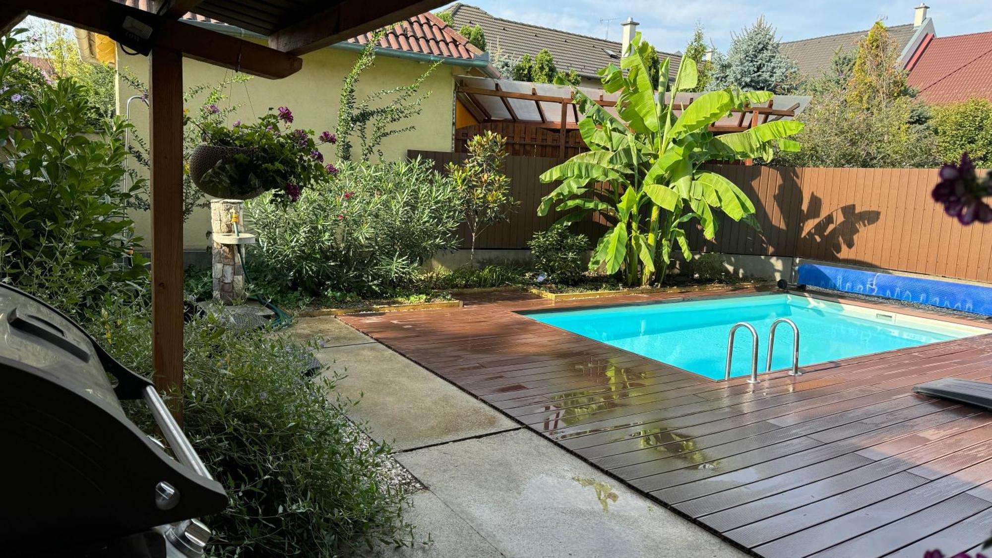 Veronika Lux Apartman *